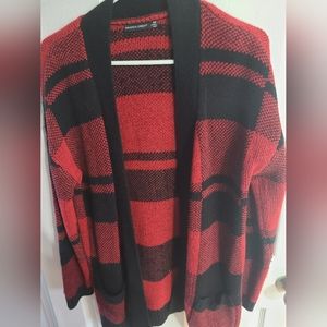 Northern Reflections Plaid cardigan size small